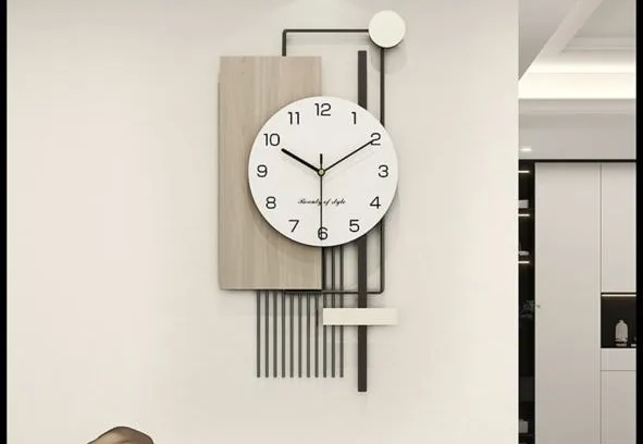 Elara Modern Sculptural Wall Clock